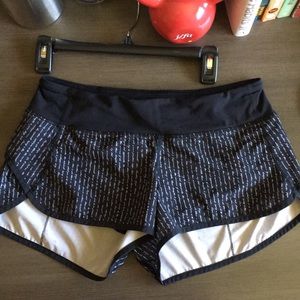 Lulu inspiration print shorts